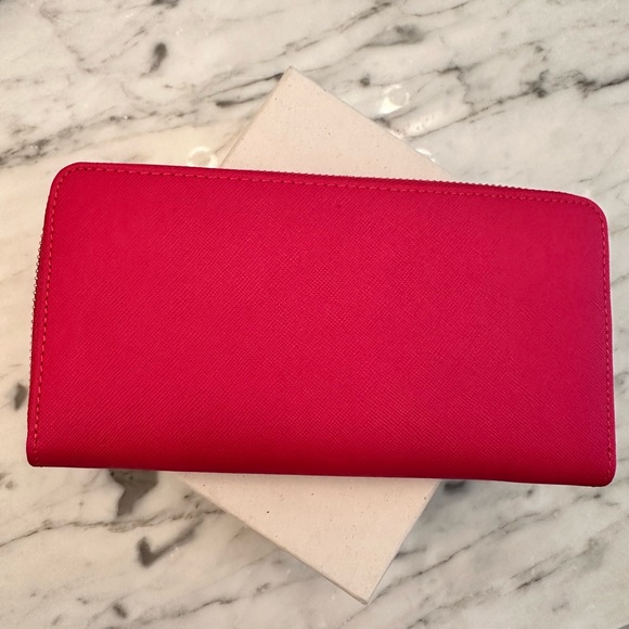 Pink Zip Wallet - Picture 3 of 4